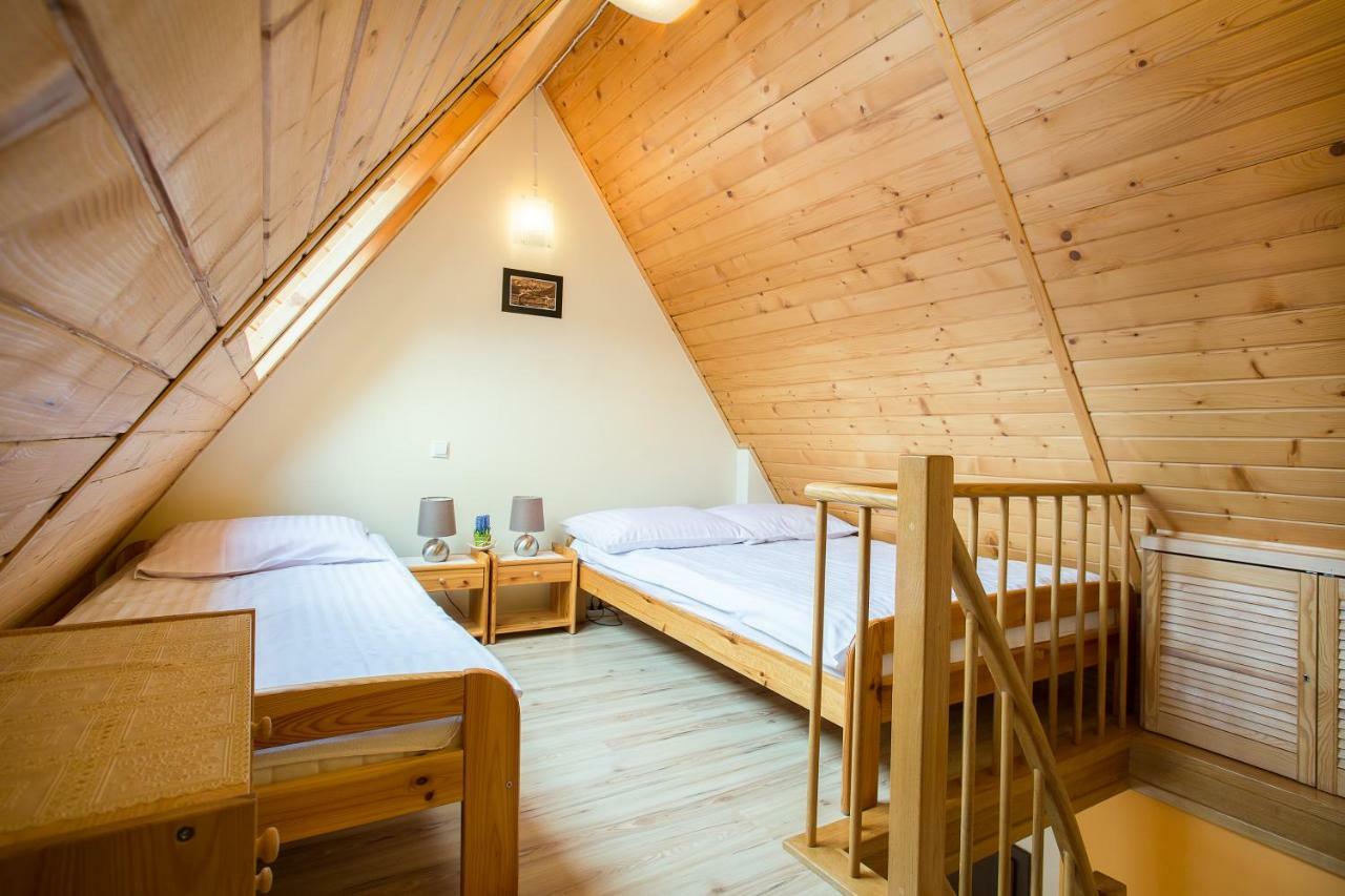 Apartament Pomaranczowy Z Basenem I Sauna Koscielisko Bagian luar foto
